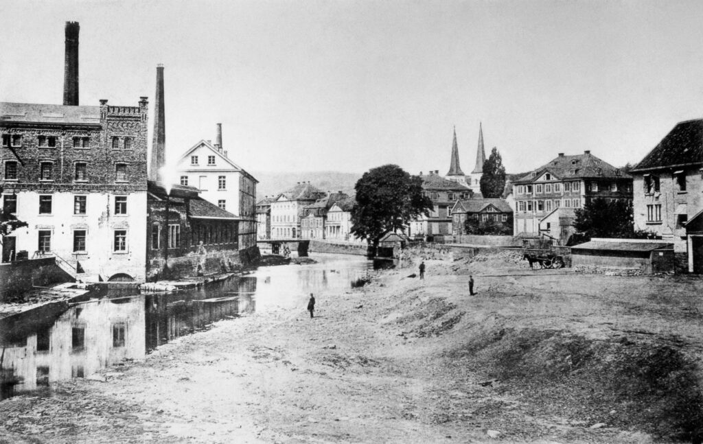Altes Fotos vom heutigen Islandufer in Wupeprtalum 1800